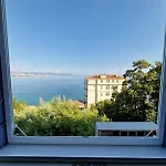 Near With Sea View Apartman