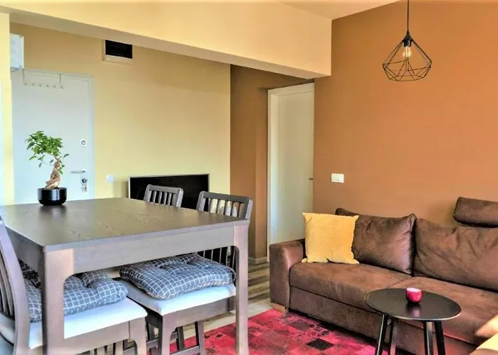 Near With Sea View Apartment *