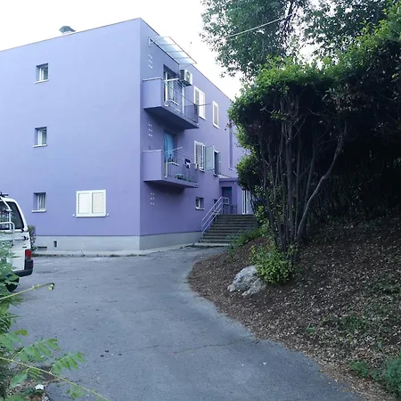 Near With Sea View - Free Parking