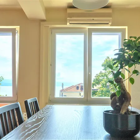Near With Sea View - Free Parking Opatija